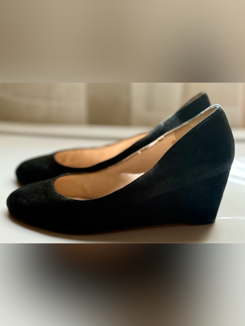 Classic Nine West Black Suede Women's Pumps - Picture 3 of 6